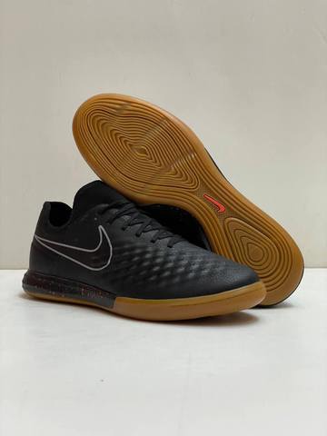 کفش فوتسال نایک مجیستا ایکس