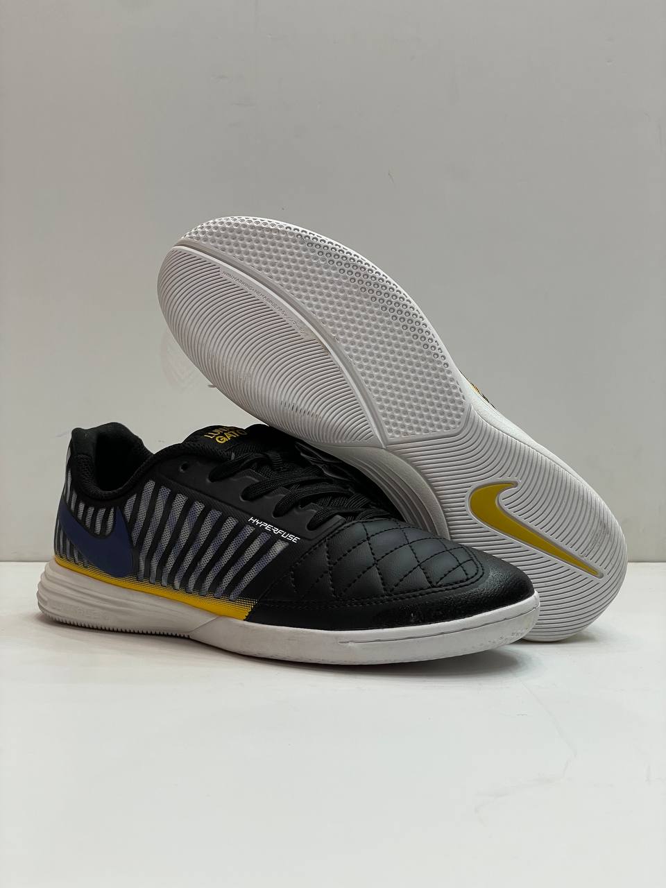 کفش فوتسال نایک لونار گتو