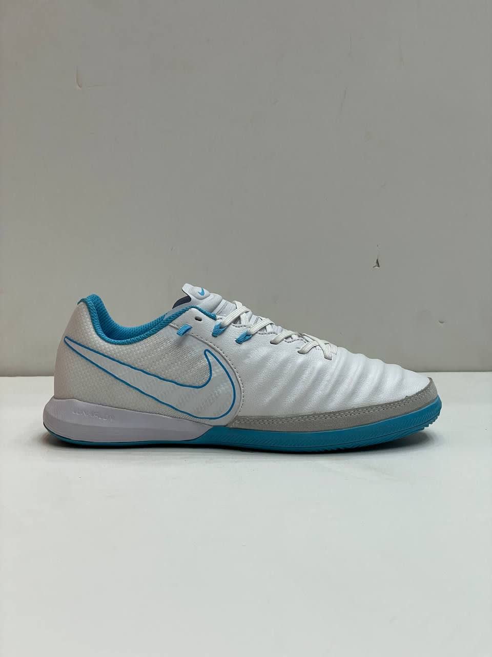 کفش فوتسال نایک تمپو ایکس فاینال